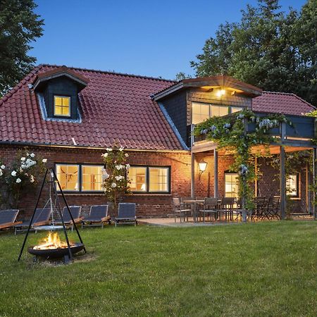 Ferienhaus "Altes Backhaus" - Gut Kletkamp 外观 照片